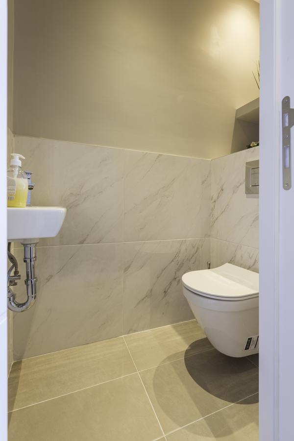 Urban Zen With View - City Break Apartments Belgrado Esterno foto