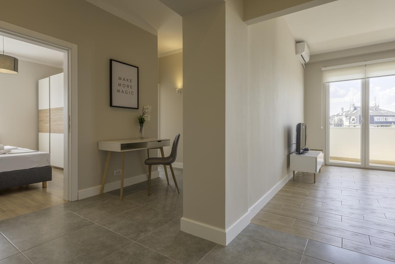 Urban Zen With View - City Break Apartments Belgrado Esterno foto