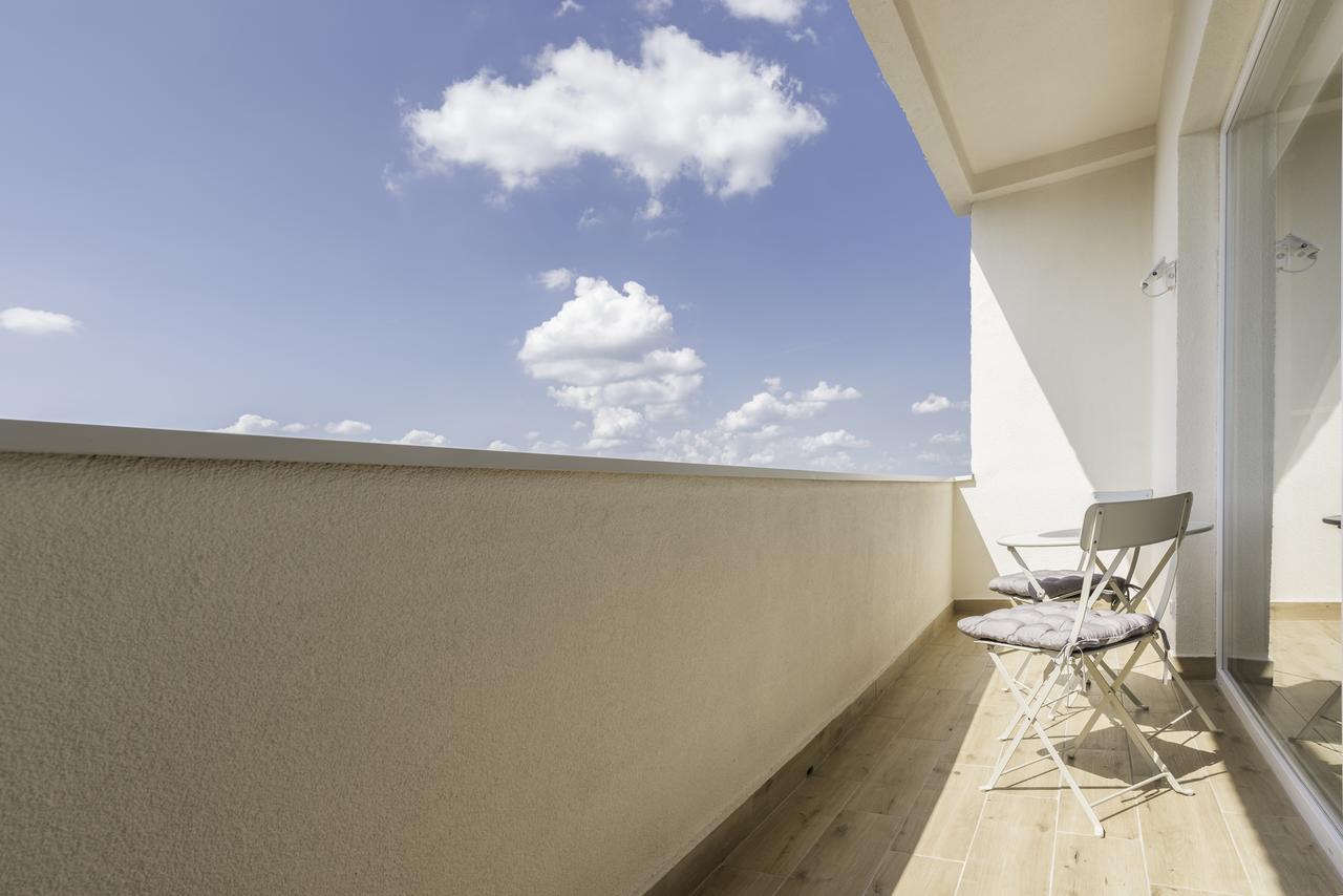 Urban Zen With View - City Break Apartments Belgrado Esterno foto