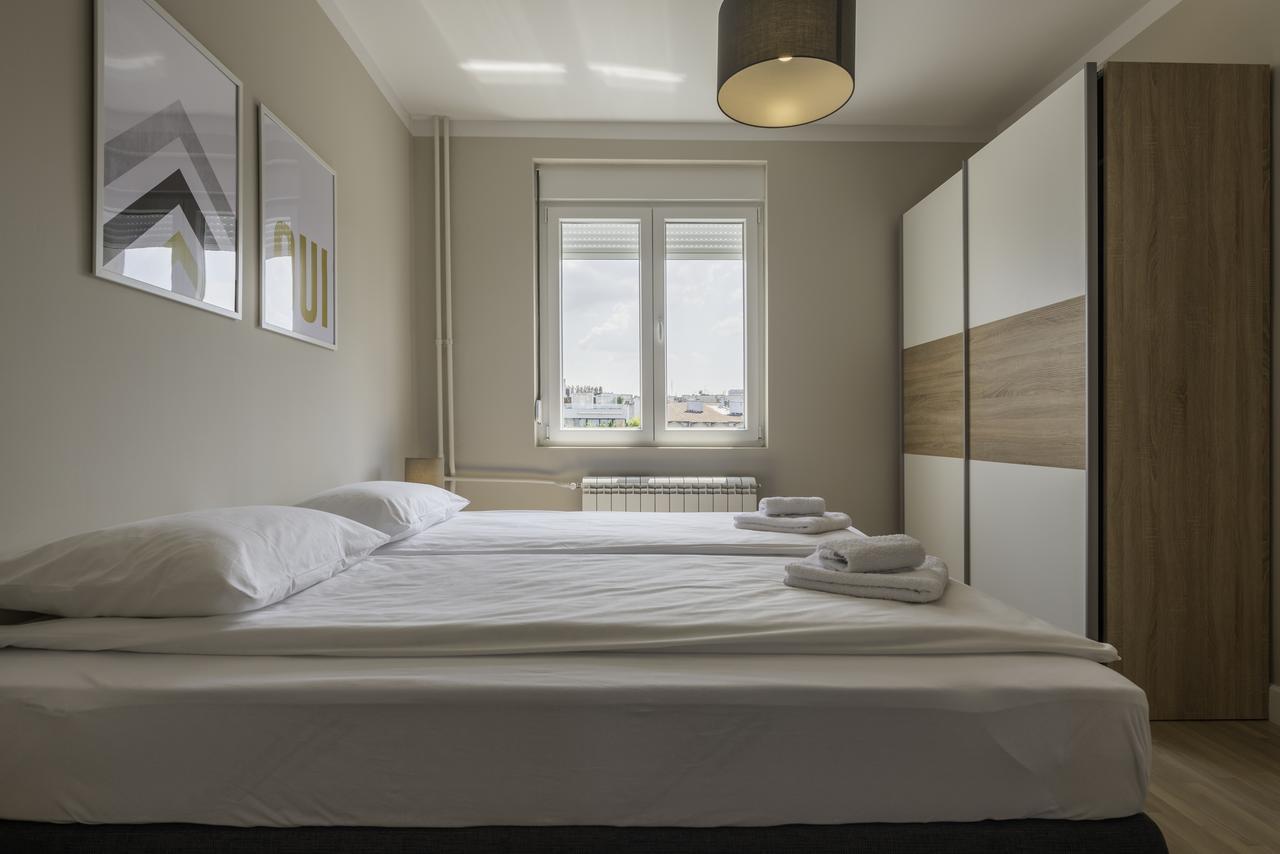 Urban Zen With View - City Break Apartments Belgrado Esterno foto